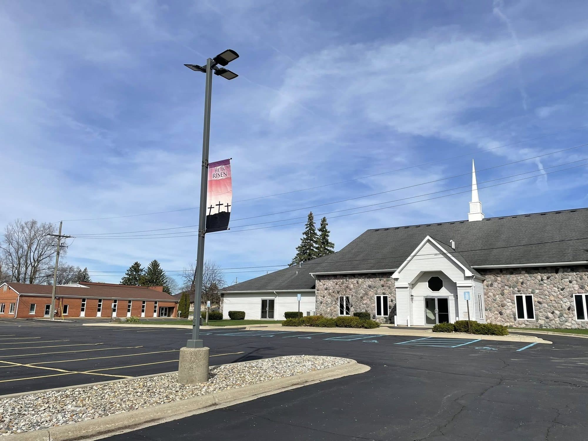 The Lakecrest Baptist Church building, Waterford, Michigan